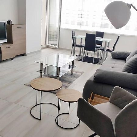Plaza Apartman - City Center, Free Parking, Free Wifi Дебрецен Экстерьер фото